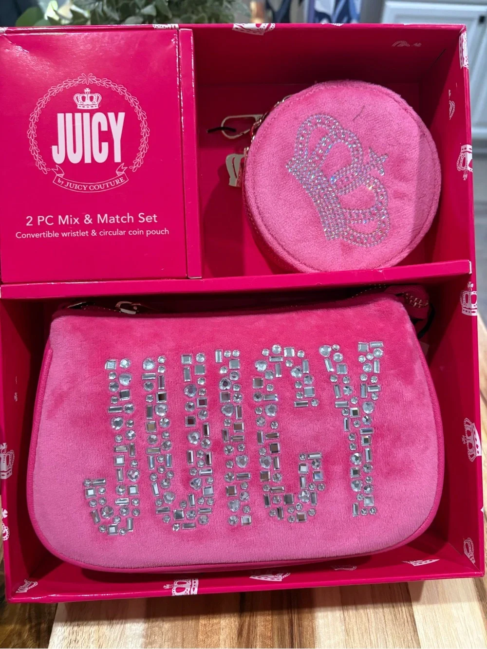 Juicy Couture Hot Pink Studded Convertible Wristlet & Coin Pouch Set